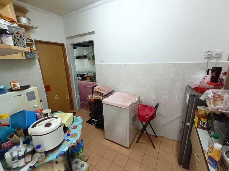 Apartment for Sale at Desa Putra - Fauran Nawawi - PropertyGuru.com.my