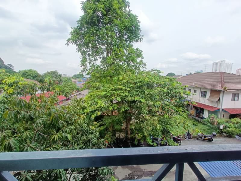 Apartment for Sale at Desa Putra - Fauran Nawawi - PropertyGuru.com.my