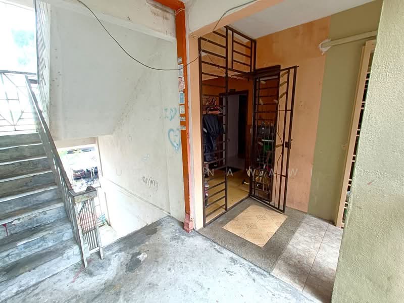 Apartment for Sale at Desa Putra - Fauran Nawawi - PropertyGuru.com.my
