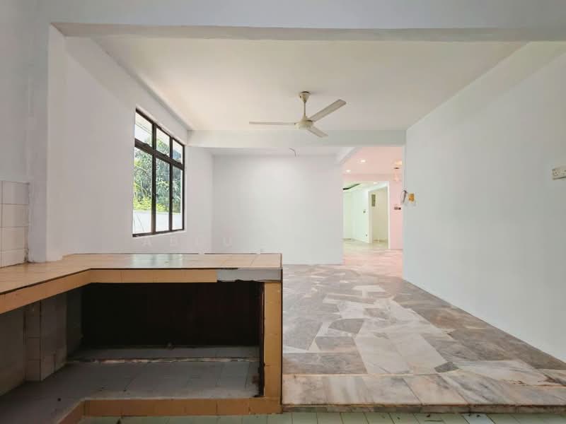 Bungalow for Sale in Bandar Rinching (Semenyih) - Abdul Qadir - PropertyGuru.com.my