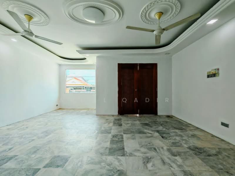 Bungalow for Sale in Bandar Rinching (Semenyih) - Abdul Qadir - PropertyGuru.com.my