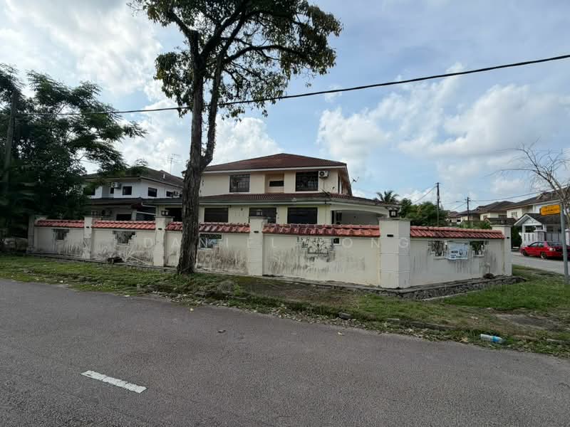 2-storey Terraced House for Sale in Taman Daya (Johor Bahru) - Daniel Yong - Exterior - PropertyGuru.com.my