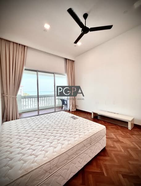 Servis Apartment untuk Dijual di Straits Quay (The Suites at Waterside) - Jeanette Hee - Bedroom - PropertyGuru.com.my