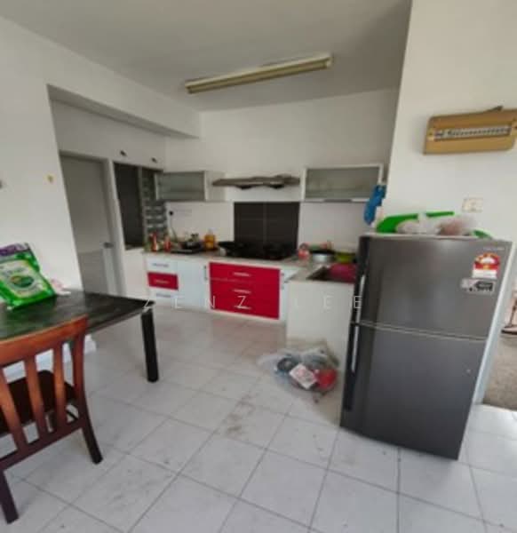 Condominium for Sale at Park View Tower - Zenz Lee - Kitchen - PropertyGuru.com.my