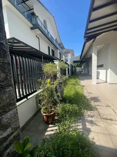 Semi-Detached House for Sale in Taman Sri Intan (Johor Bahru) - Sze Lee - Exterior - PropertyGuru.com.my
