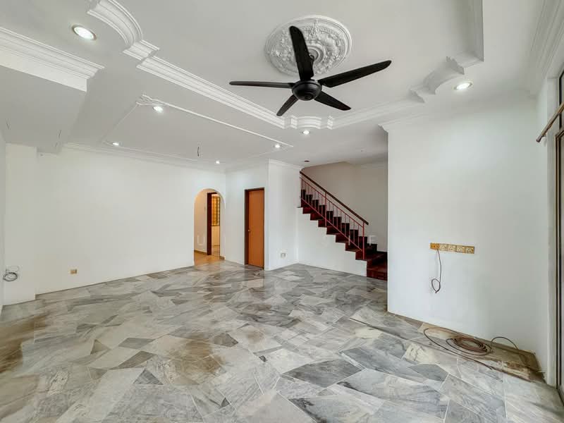 2.5-storey Terraced House for Sale in Bandar Putra Permai (Seri Kembangan) - Zul Hasif - PropertyGuru.com.my