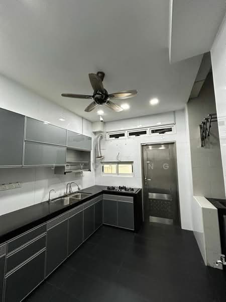 Commercial Semi-D for Rent in Johor Bahru (Johor) - Joyce Ong - Kitchen - PropertyGuru.com.my