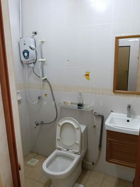 2-storey Terraced House for Sale in Shah Alam (Selangor) - Chris Tye - Bathroom - PropertyGuru.com.my