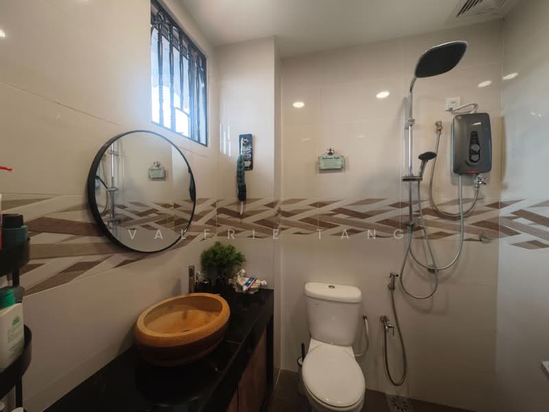 Rumah Teres 2 Tingkat untuk Dijual di Taman Bukit Belimbing (Balakong) - Valerie Tang - Bathroom - PropertyGuru.com.my