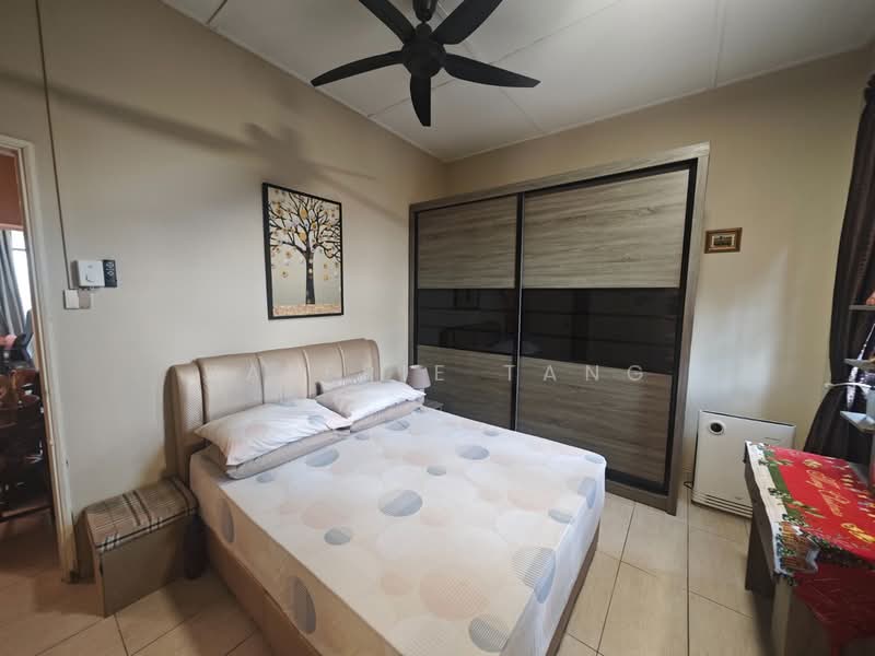 Rumah Teres 2 Tingkat untuk Dijual di Taman Bukit Belimbing (Balakong) - Valerie Tang - Bedroom - PropertyGuru.com.my