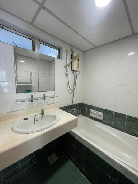 Condominium for Rent at Amadesa Resort Condominium - Rachael Lee - Bathroom - PropertyGuru.com.my