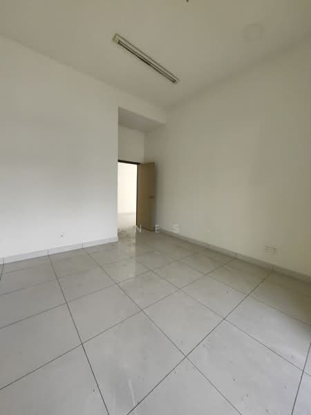 Semi-Detached House for Sale in Taman Bayu Puteri (Johor Bahru) - Agnes . - PropertyGuru.com.my