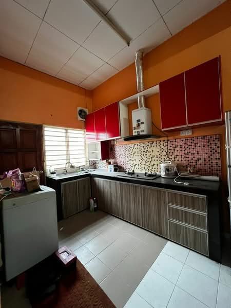 Rumah Teres 1 Tingkat untuk Dijual di Taman Jasper Jaya (Seremban) - Azrul Othman - Kitchen - PropertyGuru.com.my