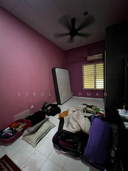 Rumah Teres 1 Tingkat untuk Dijual di Taman Jasper Jaya (Seremban) - Azrul Othman - Bedroom - PropertyGuru.com.my