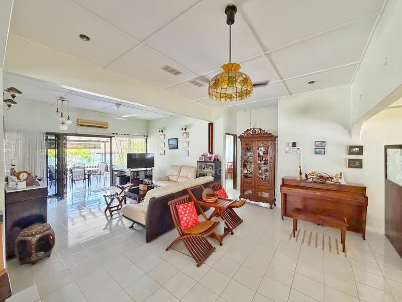 Bungalow House for Sale in Hillside (Tanjung Bungah) - Gary Goh - Living Room - PropertyGuru.com.my