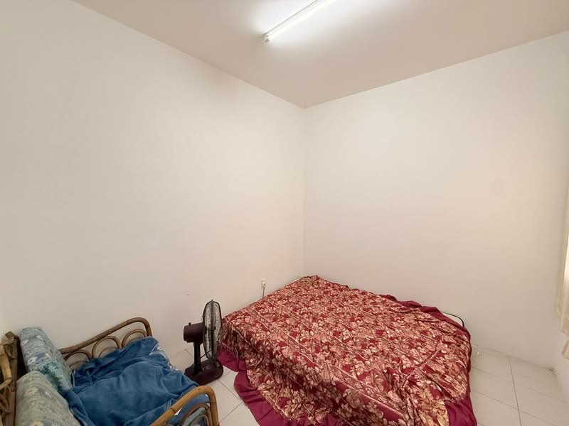 Rumah Teres 2 Tingkat untuk Dijual di Taman Setia Indah (Tebrau) - Wong Yi Xin - Bedroom - PropertyGuru.com.my