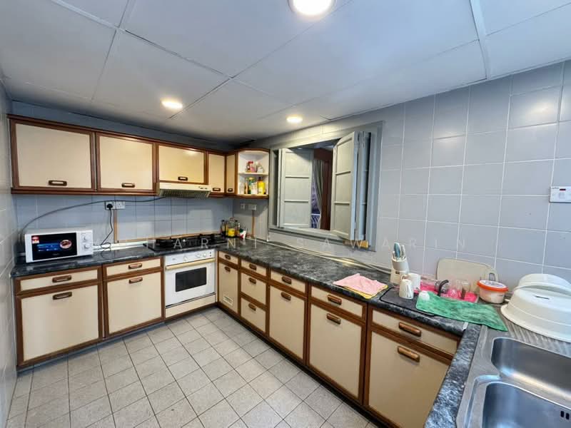 Condominium for Sale at 1A Stonor - muharni sawarin - Kitchen - PropertyGuru.com.my
