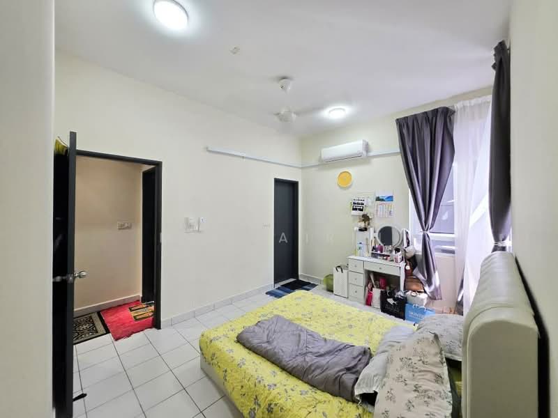 Pangsapuri untuk Dijual di Residensi Bandar Bukit Mahkota (PR1MA @ Bandar Bukit Mahkota) - M.J Zairin - Bedroom - PropertyGuru.com.my
