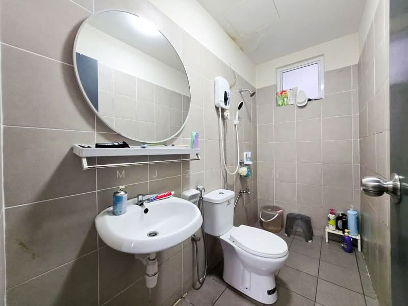 Pangsapuri untuk Dijual di Residensi Bandar Bukit Mahkota (PR1MA @ Bandar Bukit Mahkota) - M.J Zairin - Bathroom - PropertyGuru.com.my