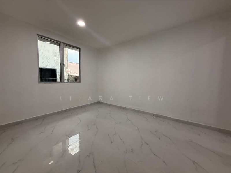 1-storey Terraced House for Sale in Taman Abad (Johor Bahru) - Lilara Tiew - PropertyGuru.com.my