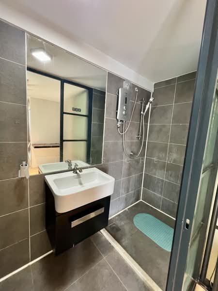 Service Residence for Sale at Empire Damansara - Willis Chew - Bathroom - PropertyGuru.com.my