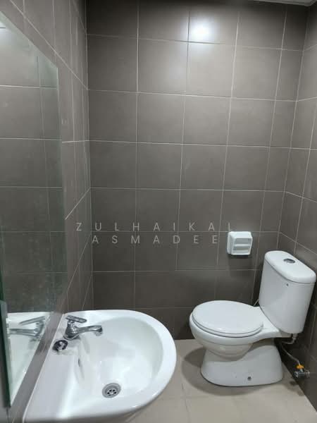 Condominium for Rent at Condominium Akasia Bukit Jalil - Zulhaikal Asmadee - Bathroom - PropertyGuru.com.my