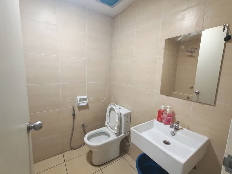 2-storey Terraced House for Sale in Taman Seri Austin (Tebrau) - Carol Low - Bathroom - PropertyGuru.com.my