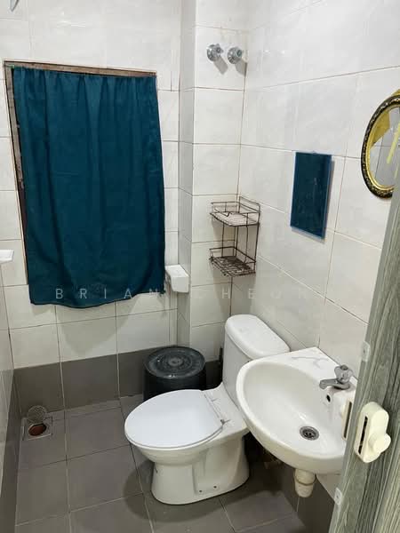 Rumah Bandar untuk Dijual di Taman Bukit Serdang (Seri Kembangan) - Brian Cheong - PropertyGuru.com.my