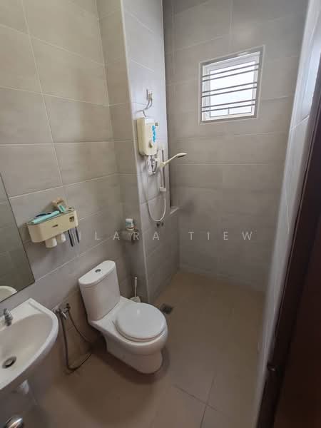 Semi-Detached House for Sale in Kelapa Sawit (Kulai) - Lilara Tiew - PropertyGuru.com.my