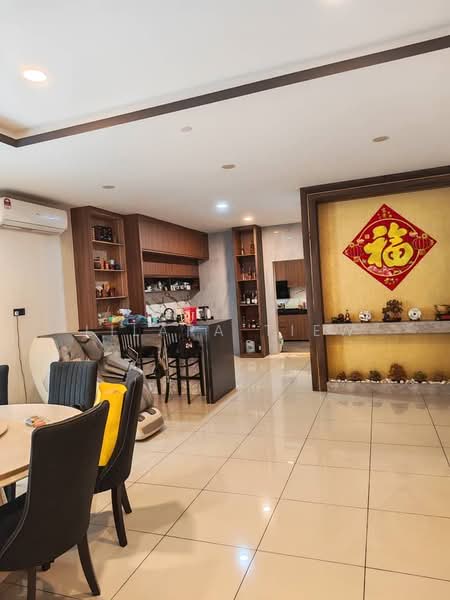 Semi-Detached House for Sale in Kelapa Sawit (Kulai) - Lilara Tiew - PropertyGuru.com.my