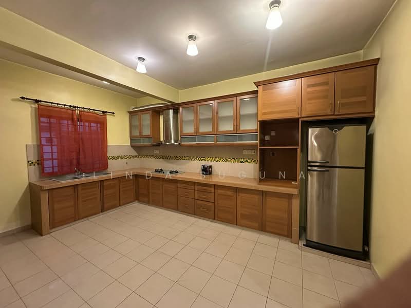 2-storey Terraced House for Sale in Putra Heights (Subang Jaya) - Linda Suguna - Kitchen - PropertyGuru.com.my