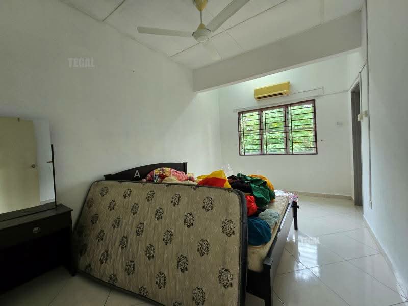 Rumah Teres 2.5 Tingkat untuk Dijual di Klang (Selangor) - Alex Lee - Bedroom - PropertyGuru.com.my