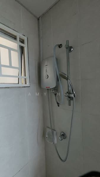 Condominium for Sale at Radius Residence - Amy Ho - Bathroom - PropertyGuru.com.my