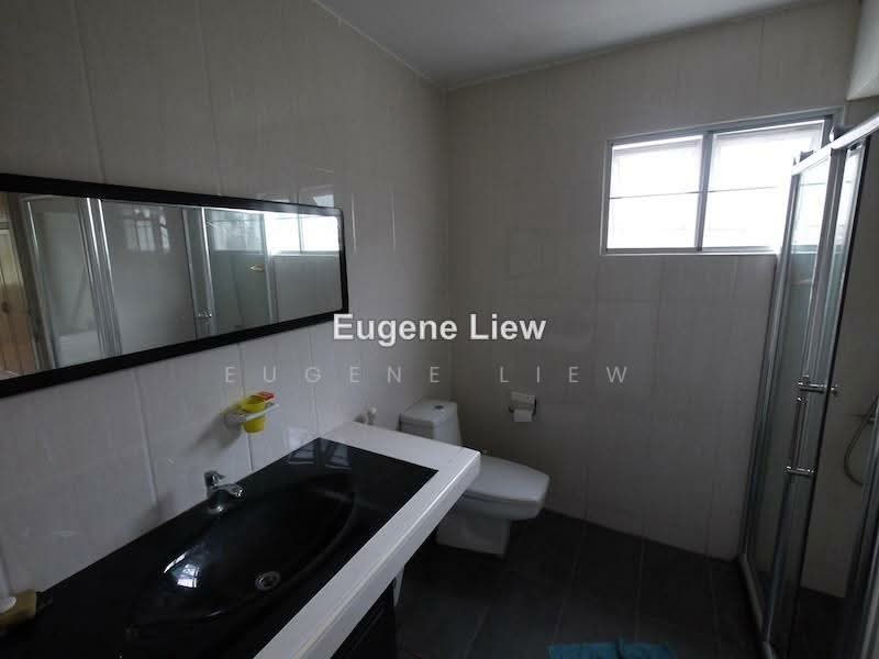 Bungalow for Sale in Bukit Damansara (Damansara Heights) - Eugene Liew - Bathroom - PropertyGuru.com.my