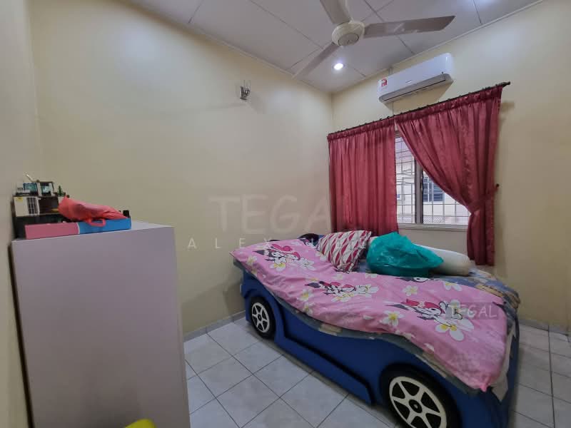 Rumah Teres untuk Dijual di Bandar Puteri Klang (Klang) - Alex Lee - Bedroom - PropertyGuru.com.my