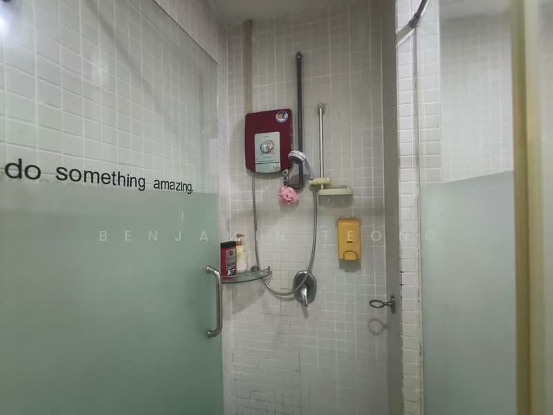 Kondominium untuk Disewa di 10 Semantan Suites - Benjamin Teong - Bathroom - PropertyGuru.com.my