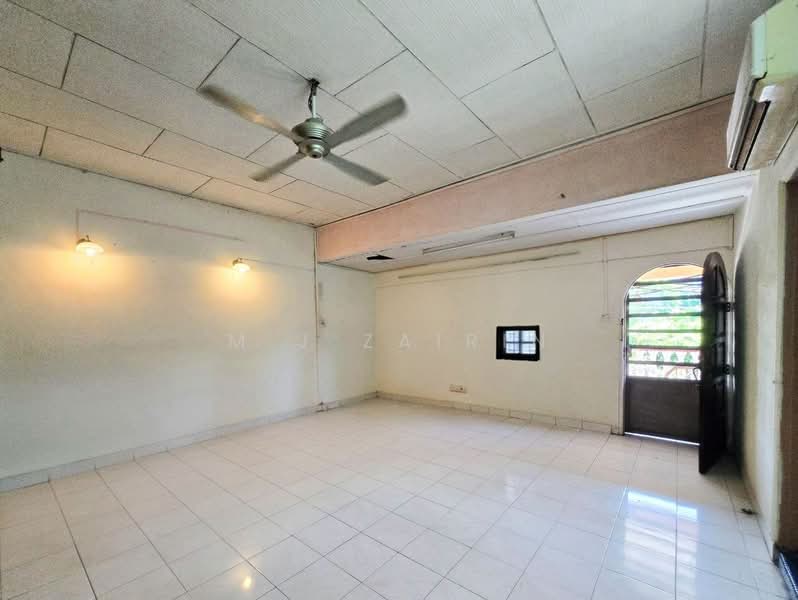 2-storey Terraced House for Sale in Lembah Keramat (Ulu Kelang) - M.J Zairin - Interior - PropertyGuru.com.my