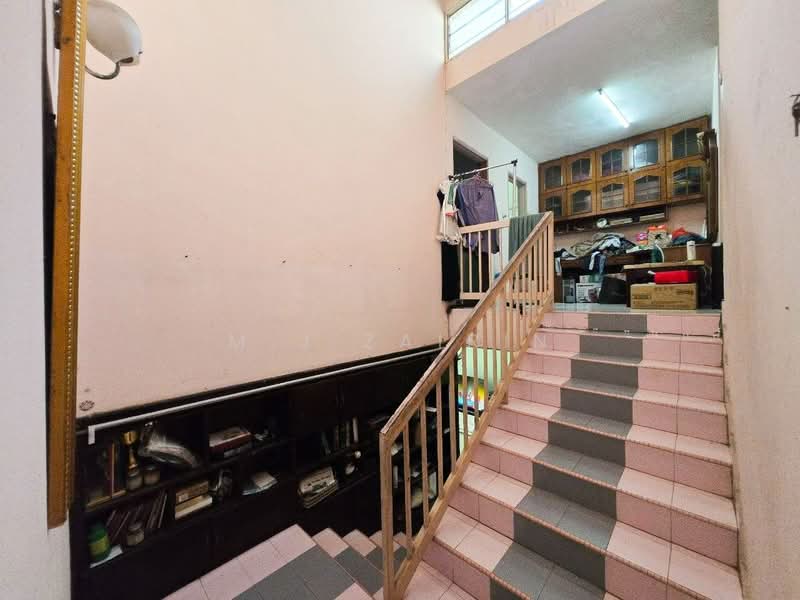 2-storey Terraced House for Sale in Lembah Keramat (Ulu Kelang) - M.J Zairin - Interior - PropertyGuru.com.my