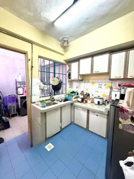 Pangsapuri untuk Dijual di Menara Orkid - Hazeman Omar - Kitchen - PropertyGuru.com.my