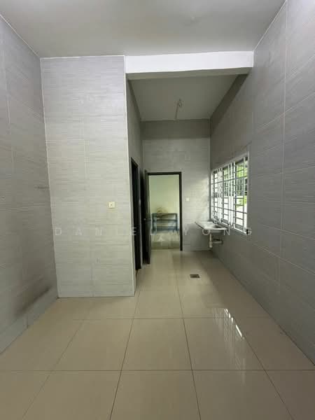 Cluster House for Sale in Nusantara Prima (Gelang Patah) - Daniel Yong - Interior - PropertyGuru.com.my