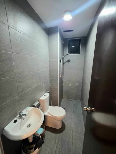 Pangsapuri untuk Disewa di KSL Bukit Gemilang - Sun Yap - Bathroom - PropertyGuru.com.my