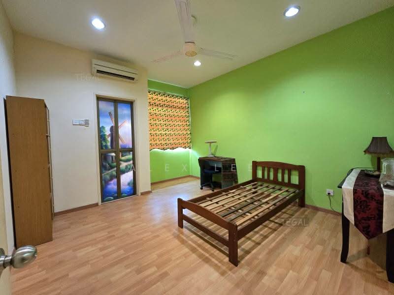 Rumah Teres 2 Tingkat untuk Dijual di Klang (Selangor) - Alex Lee - Bedroom - PropertyGuru.com.my