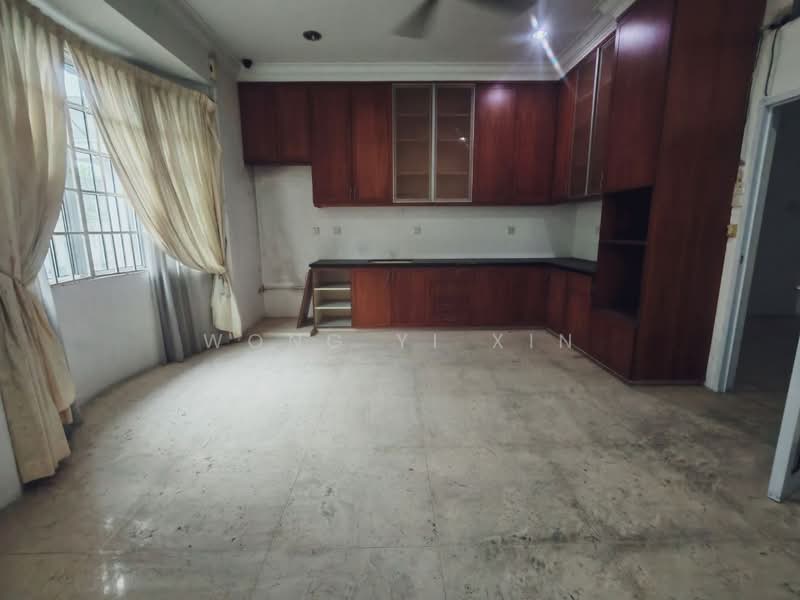 Rumah Banglo untuk Dijual di Kampung Mohd Amin (Johor Bahru) - Wong Yi Xin - Kitchen - PropertyGuru.com.my