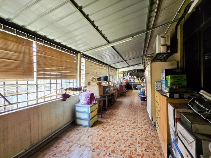 Rumah Banglo untuk Dijual di Bandar Rinching (Semenyih) - M.J Zairin - Corridor - PropertyGuru.com.my