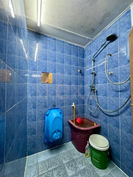 Rumah Teres 1 Tingkat untuk Dijual di Klang (Selangor) - Alex Lee - Bathroom - PropertyGuru.com.my