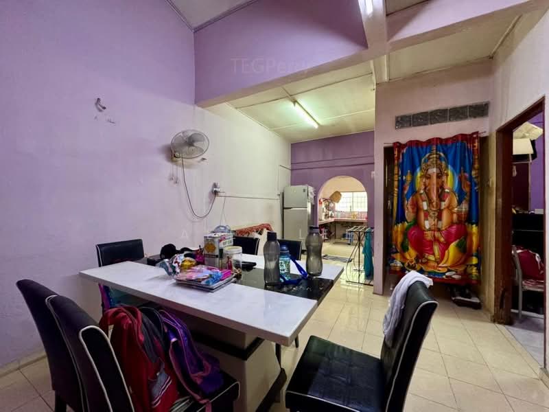 Rumah Teres 1 Tingkat untuk Dijual di Klang (Selangor) - Alex Lee - Dining Room - PropertyGuru.com.my