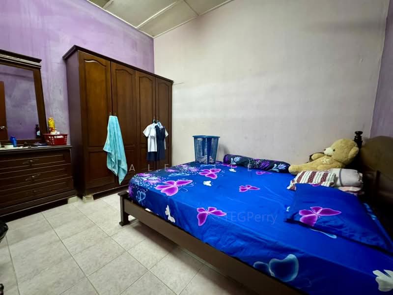 Rumah Teres 1 Tingkat untuk Dijual di Klang (Selangor) - Alex Lee - Bedroom - PropertyGuru.com.my