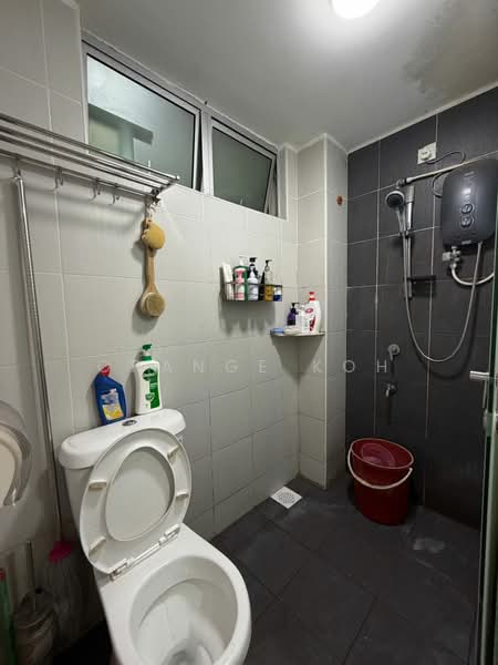 Rumah Teres 2 Tingkat untuk Dijual di Taman JP Perdana (Johor Bahru) - Orange Koh - Bathroom - PropertyGuru.com.my