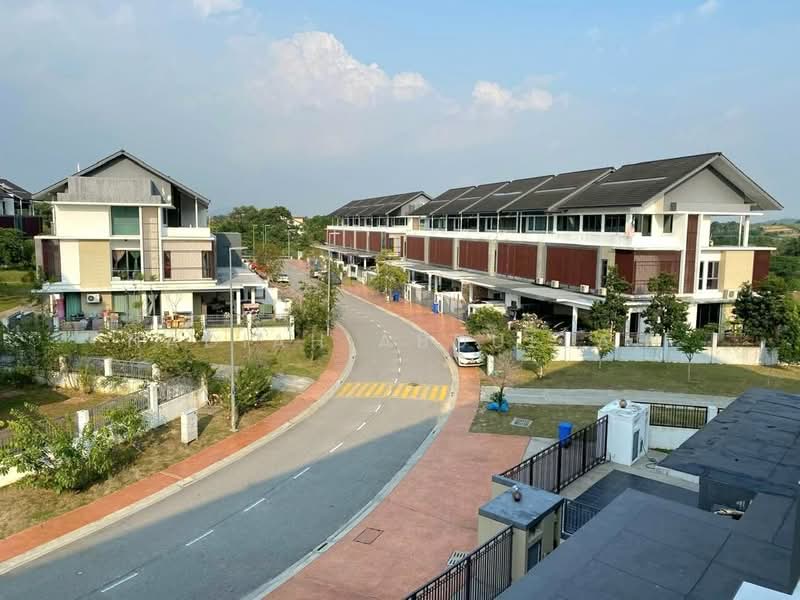 Rumah Teres 3 Tingkat untuk Dijual di Denai Alam (Shah Alam) - Nadiah Abdullah - Exterior - PropertyGuru.com.my