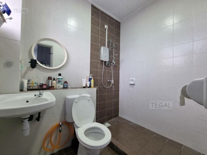 Rumah Teres untuk Dijual di Bandar Puteri Klang (Klang) - Alex Lee - Bathroom - PropertyGuru.com.my